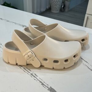 Birkenstock Birki Flow Eva Cream Clogs with Strap M10 Unisex